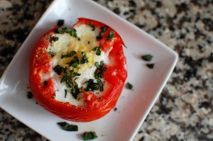Baked_Eggs_In_Tomatoes-1